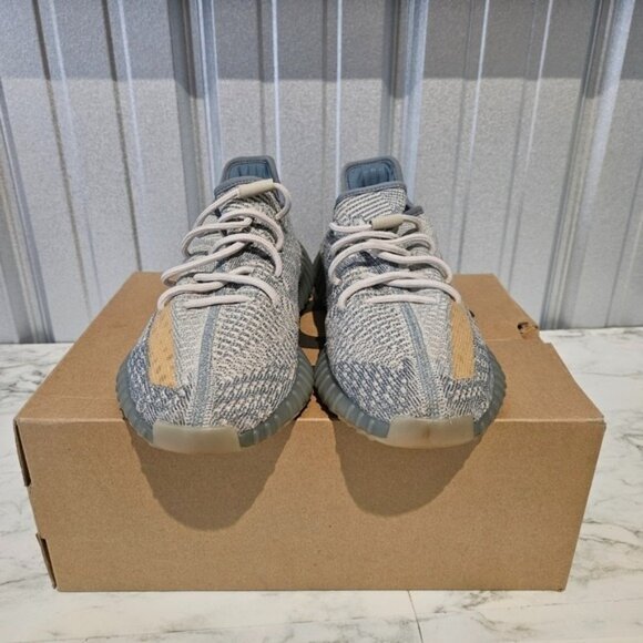 Yeezy Boost 350 V2 Israfi Size 11.5 main image 8